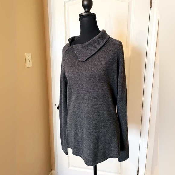 Nike Golf Women’s Merino Wool Lightweight Charcoal Gray Breathable Sweater Sz M - Picture 2 of 14